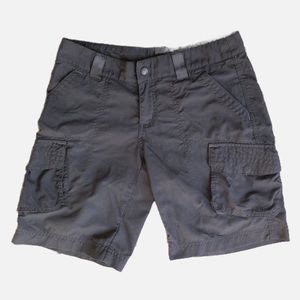 Colombia Women’s Bermuda Hiking Cargo Shorts in Black 9'' Inseam